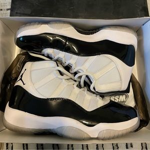 Nike Air Jordan 11 Retro “Concord”